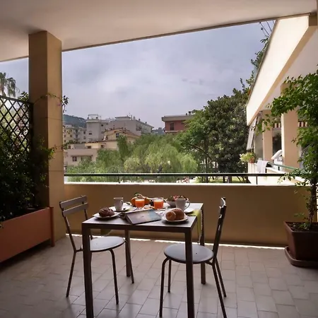 Apartment Mamima Studio Sorrento